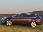 Opel Astra Sports Tourer 2012 года